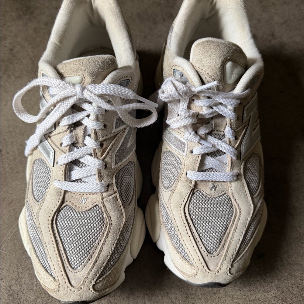 New Balance Neutral Beige Women's Athletic Sneakers - Casual Comfort